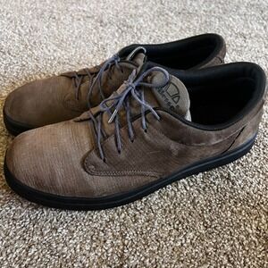 Ellesse Mens Brown Suede Casual Comfort Walking Shoes Sneakers‎ Size 10M